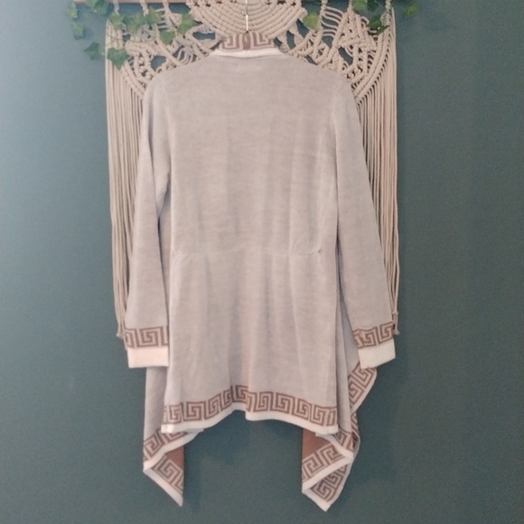 Kathy Ireland Sweater - Picture 5 of 6